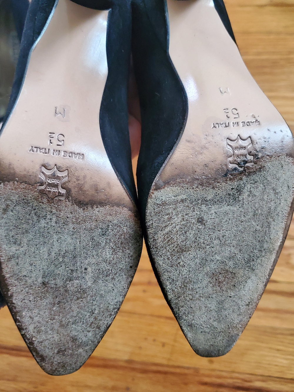 Vintage Bally Women's Two-Tone Suede Leather Pumps - Black and Red Womens Sz 5.5 - Picture 12 of 12